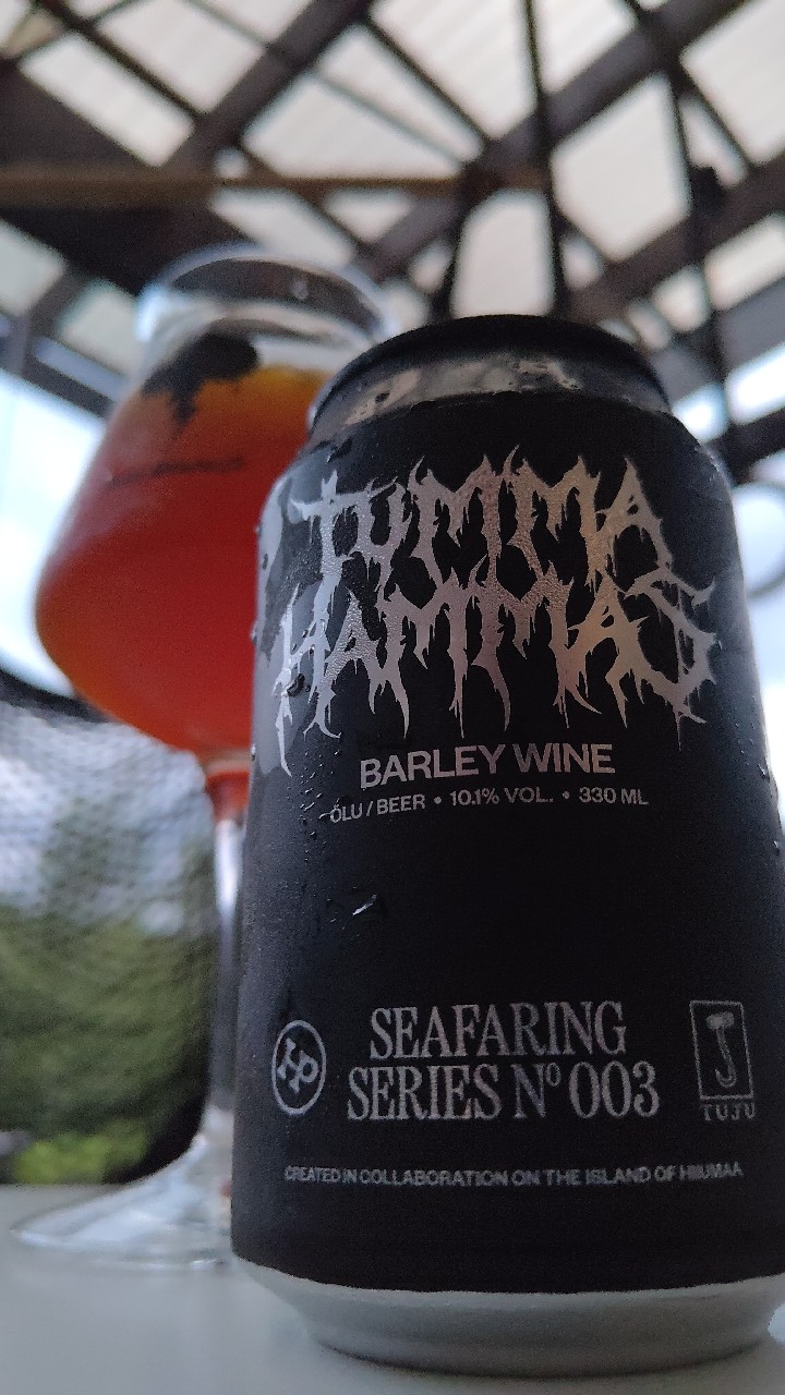 Tummahammas, Estonia