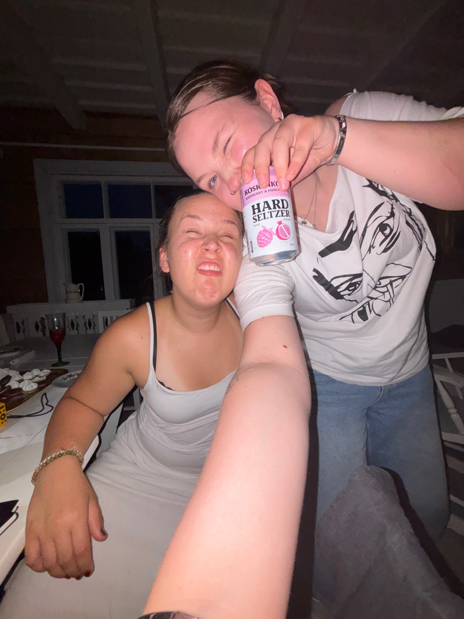 Koskenkorva Vichy Vadelma & Granaattiomena, Finland