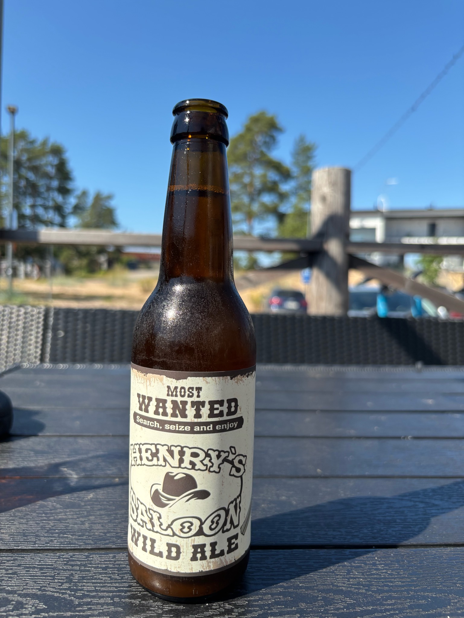 Henry's Saloon Wild Ale, Finland