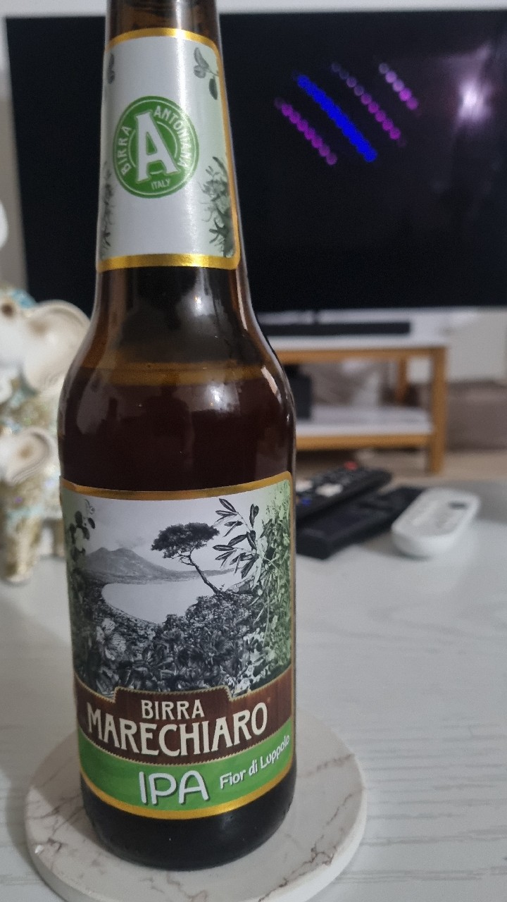 Marechiaro Non Filtrata, Italy