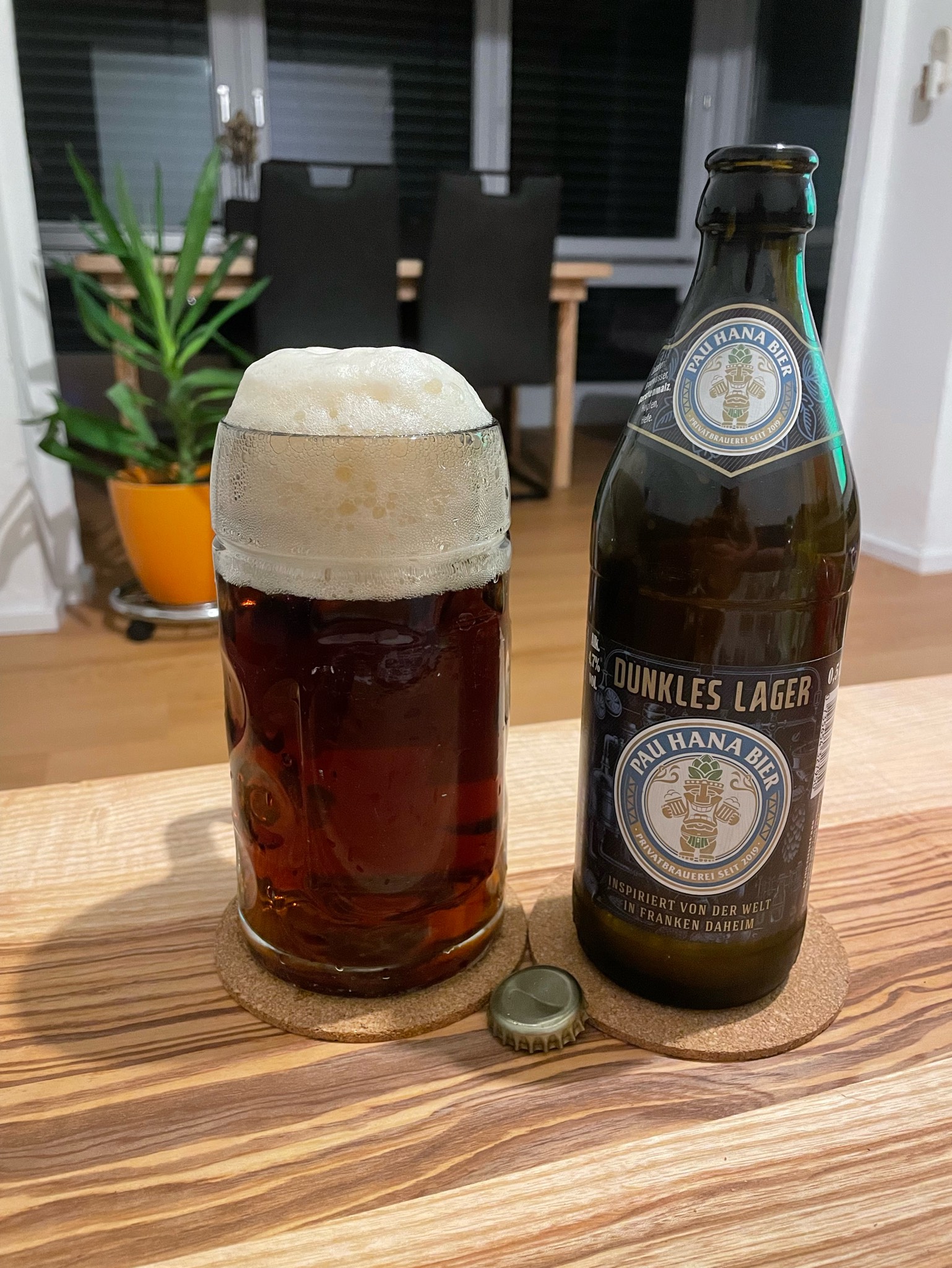 Dunkles Lager, Pau Hana Bier Privatbrauerei