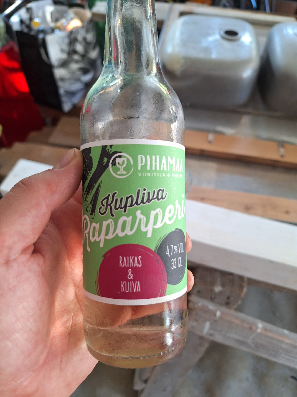 Kupliva raparperi, Pihamaa Viinitila & Panimo