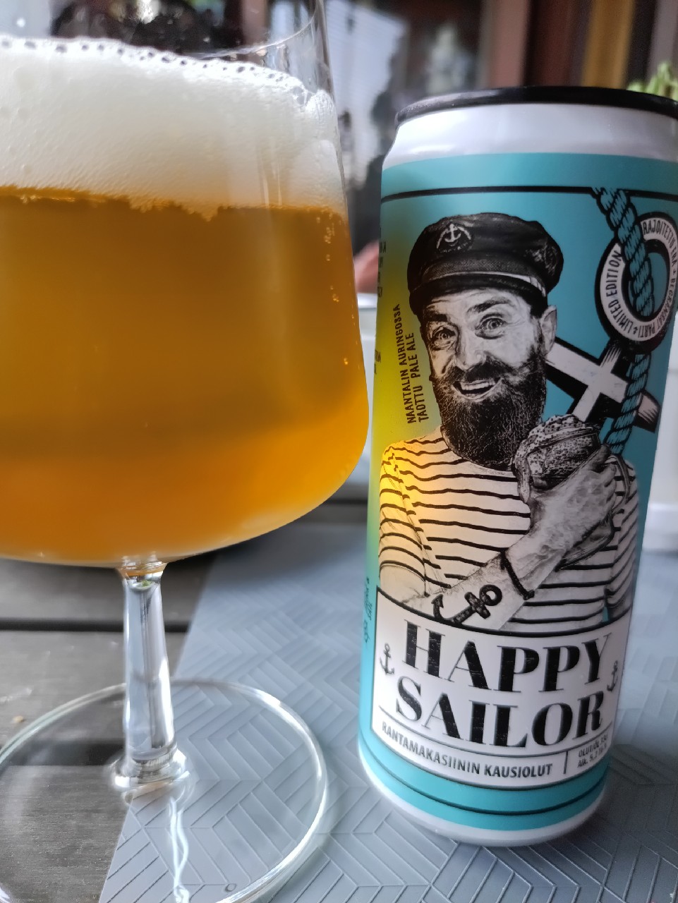 Happy Sailor, Finland