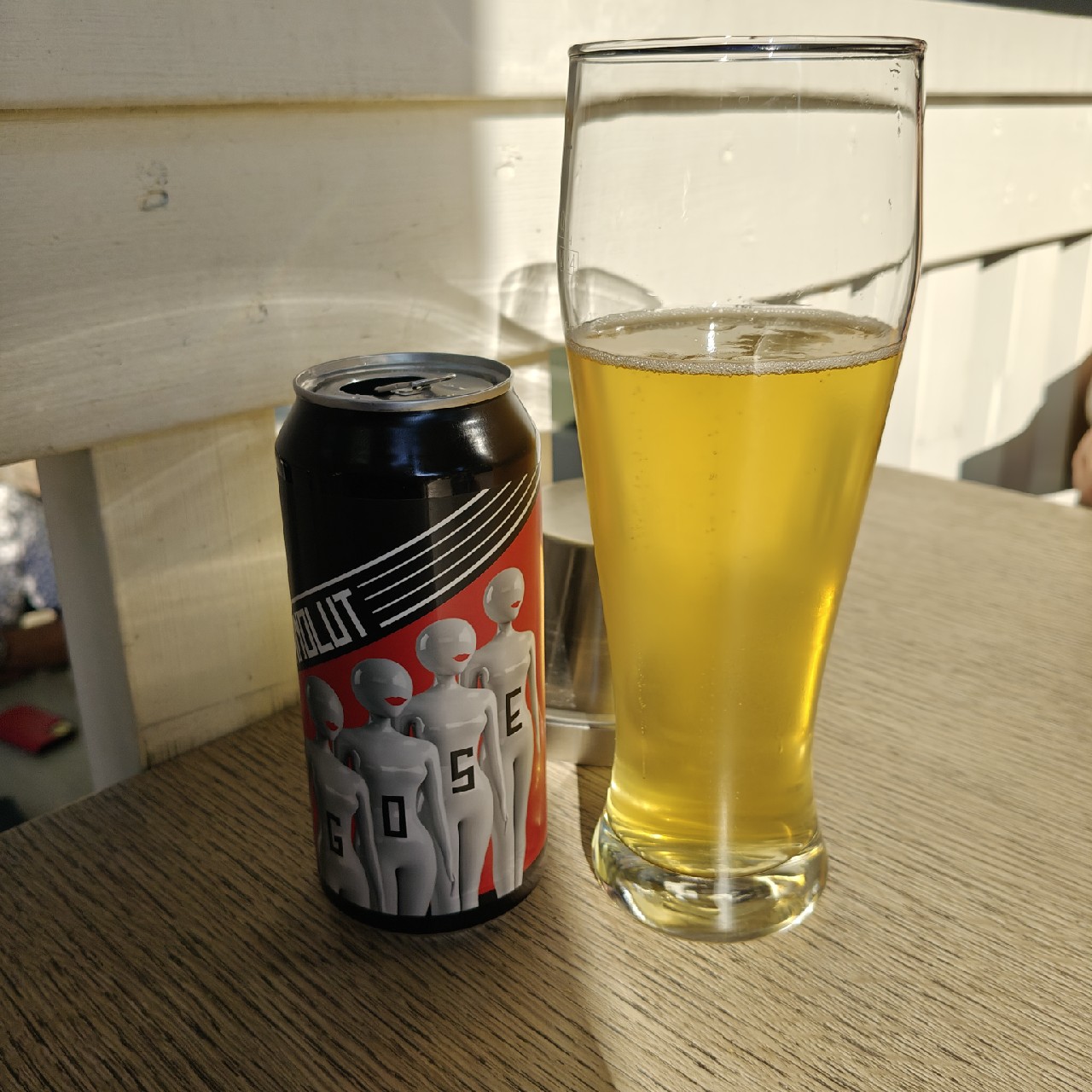 Alastonmalli, Finland