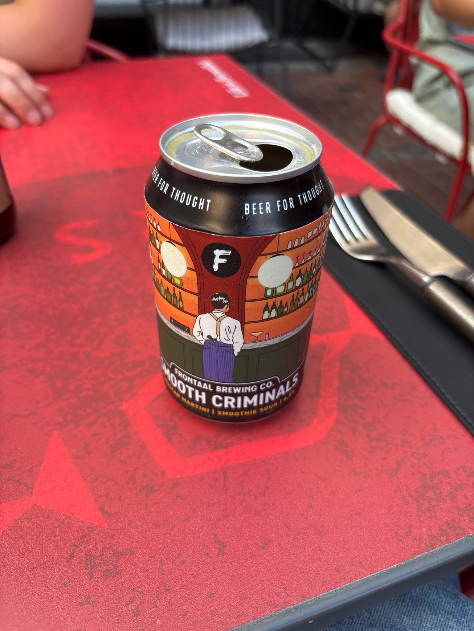 Smooth Criminals: Pornstar Martini, Brouwerij Frontaal