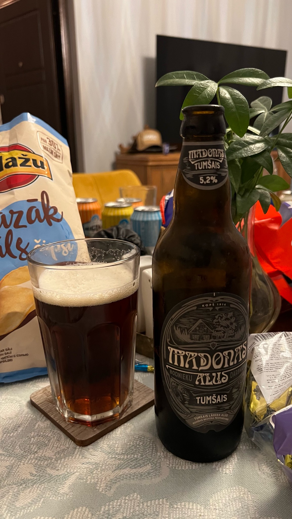 Madonas Alus Tumšais, Latvia