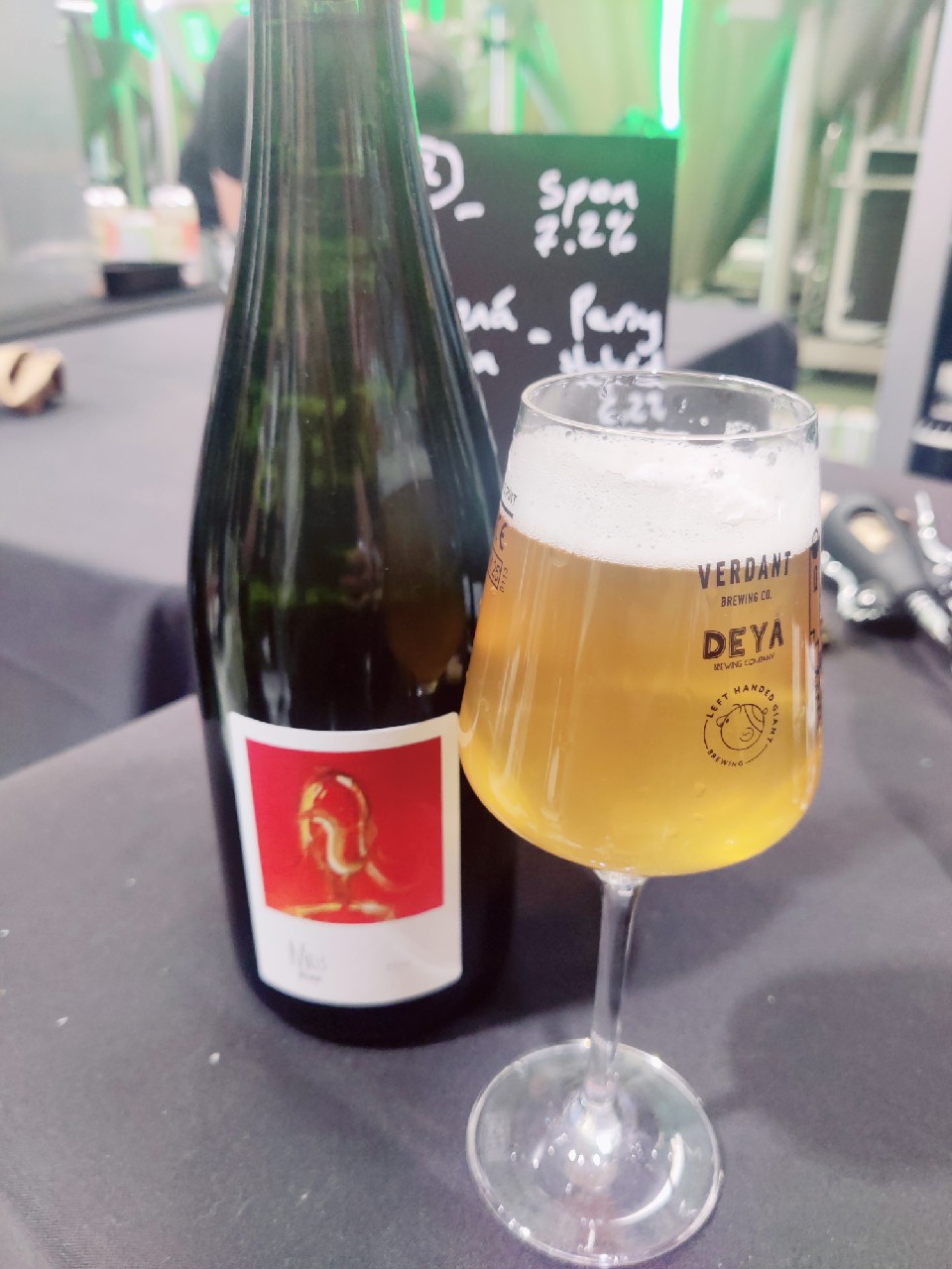 Flor, Mills Brewing