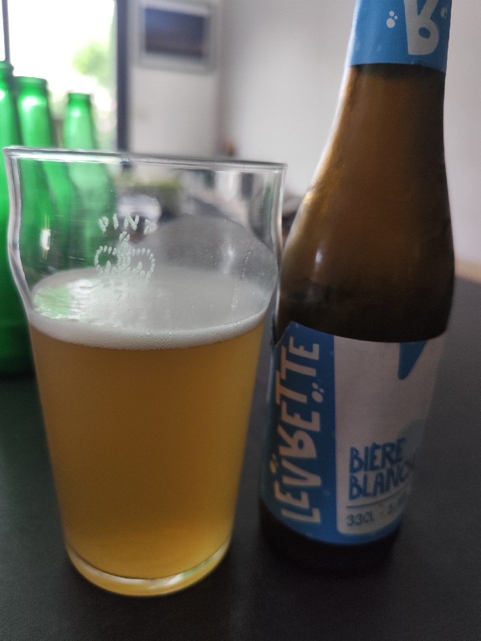 Levrette Blanche, France