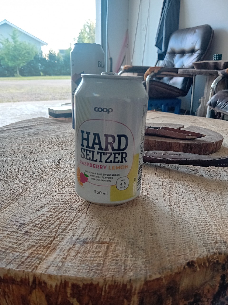 Hard Seltzer Raspberry Lemon, Finland