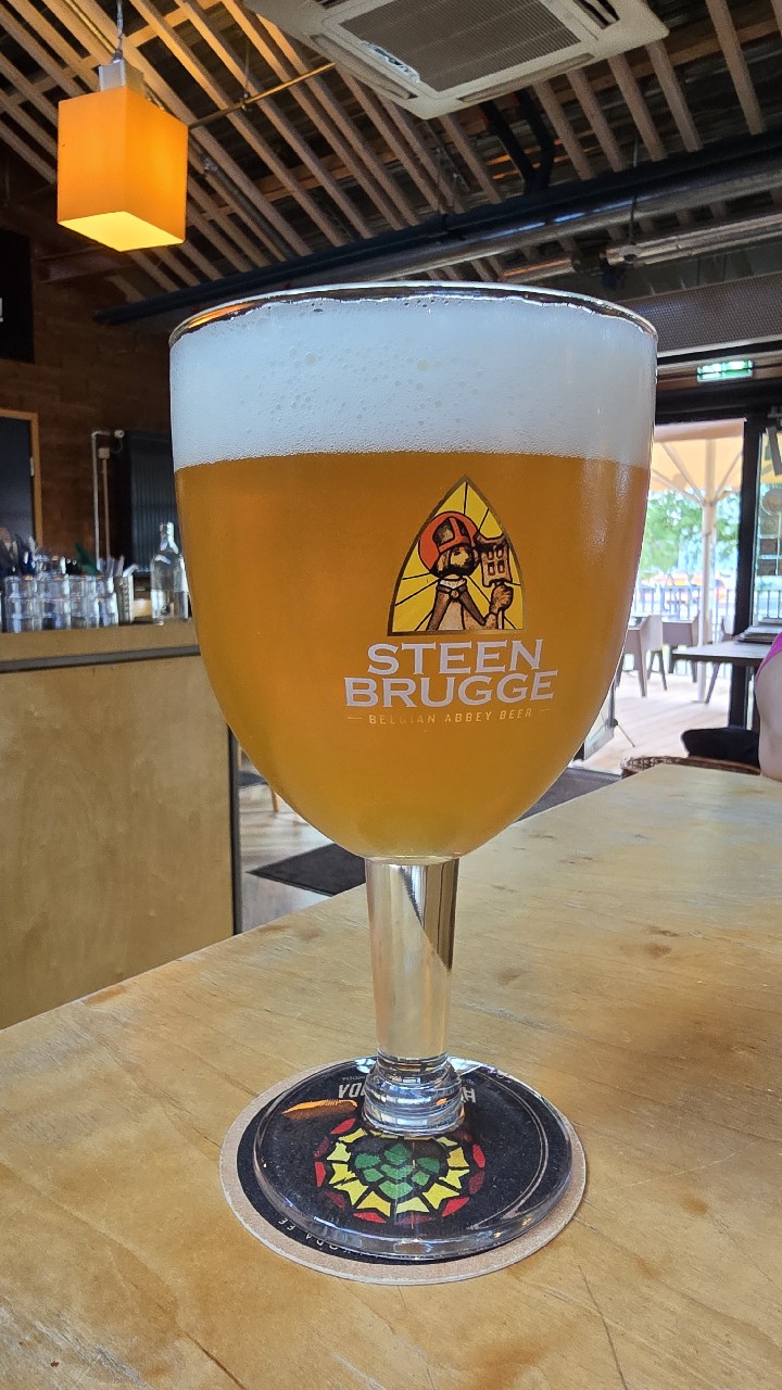Steenbrugge Wit / Blanche, Belgium