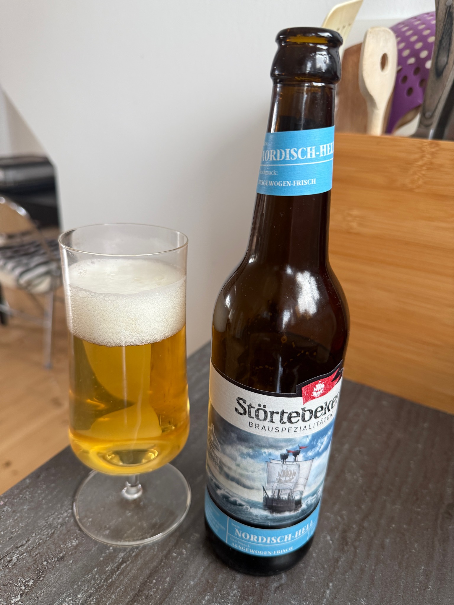 Nordisch-Hell, Germany