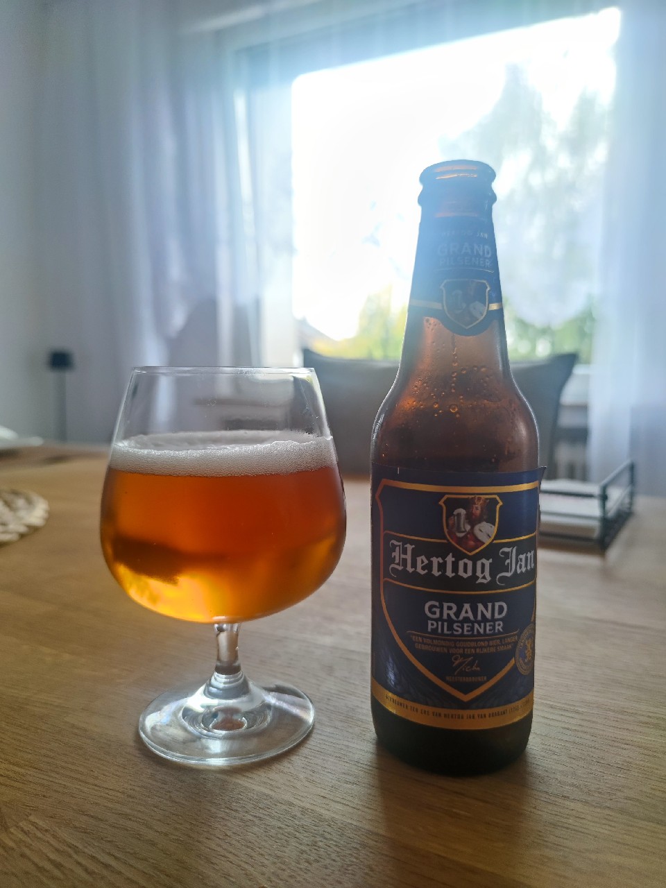 Grand Pilsener, Hertog Jan (A-B InBev)