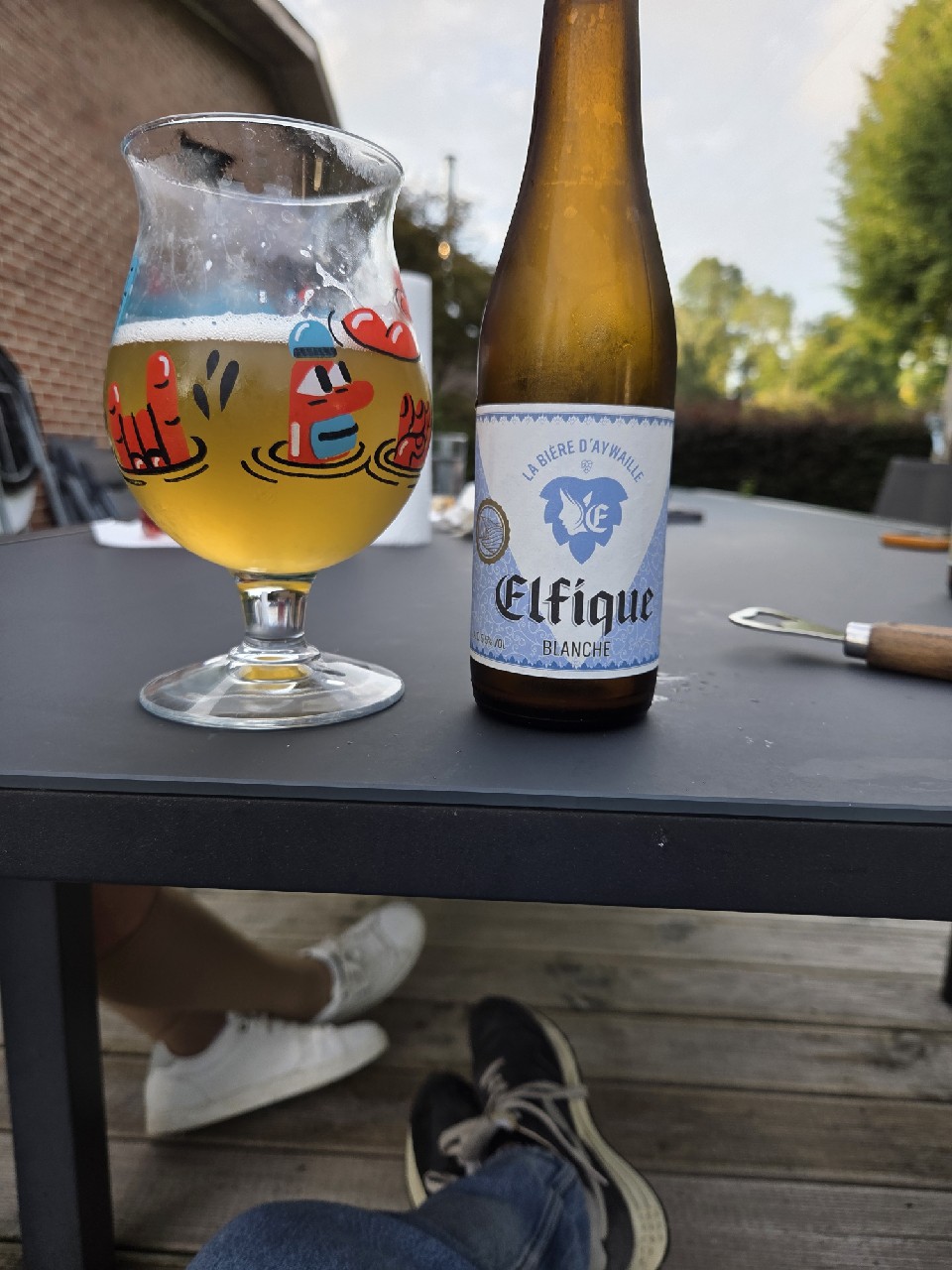 Elfique Blanche, Belgium