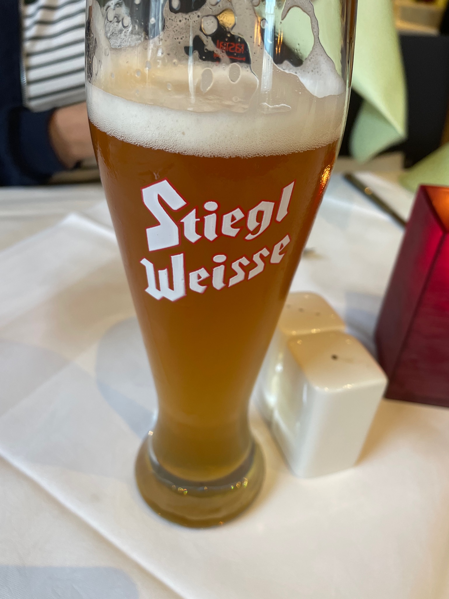 Stiegl Weisse Naturtrüb, Austria
