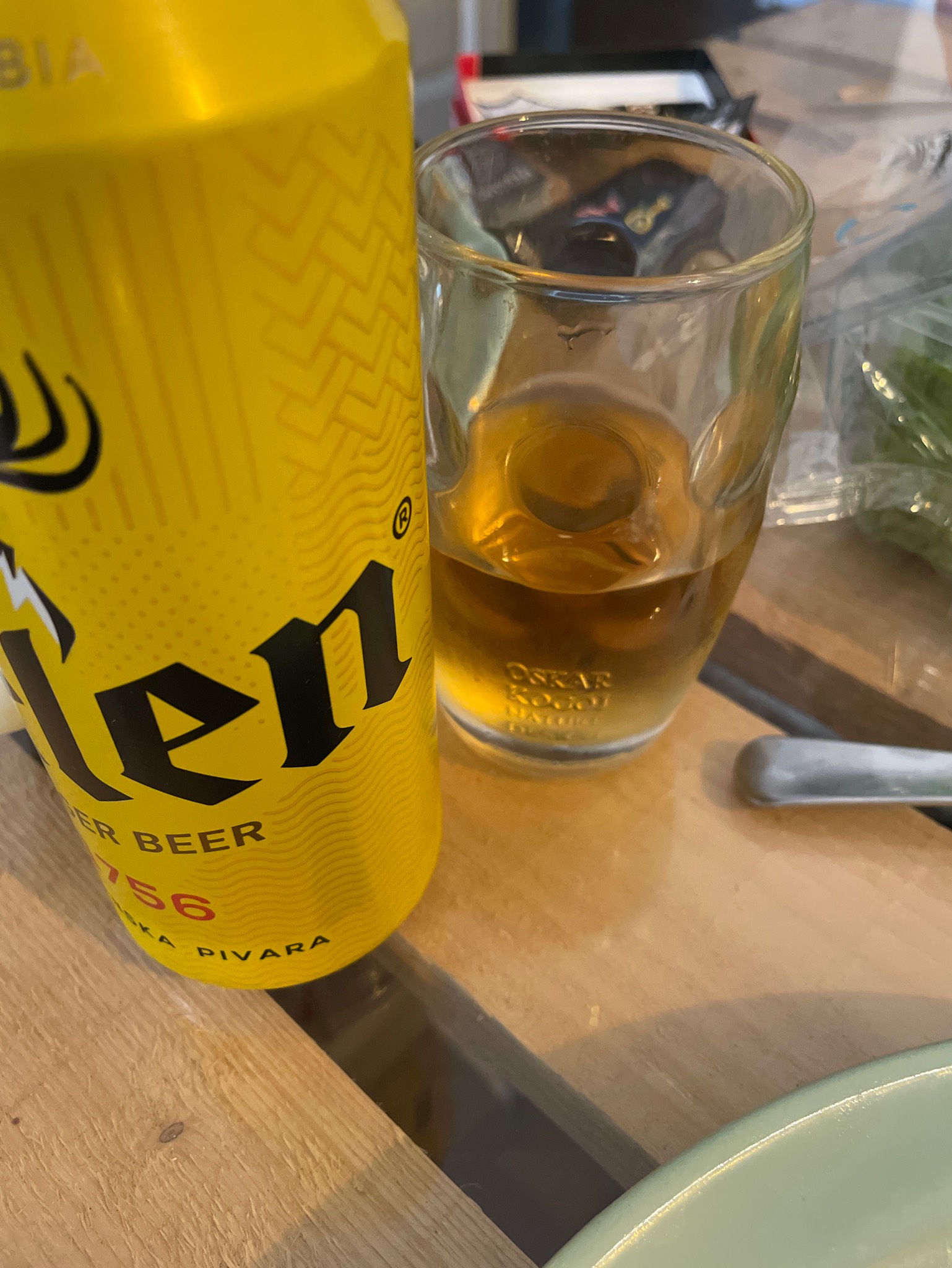 Jelen Svetlo / Svijetlo Pivo, Serbia