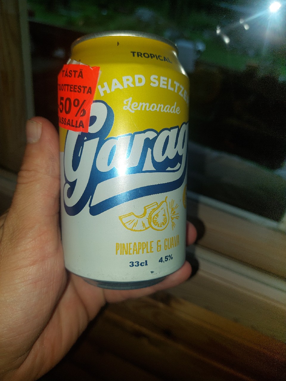 Garage Hard Seltzer Lemonade Tropical, Finland