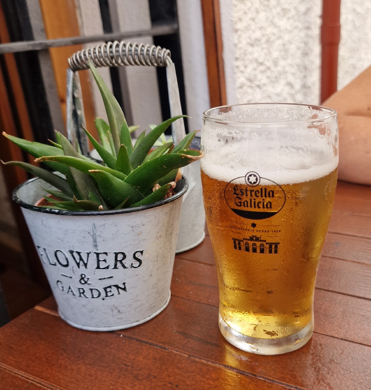 Estrella Galicia Amber, Hijos de Rivera, S.A.U.