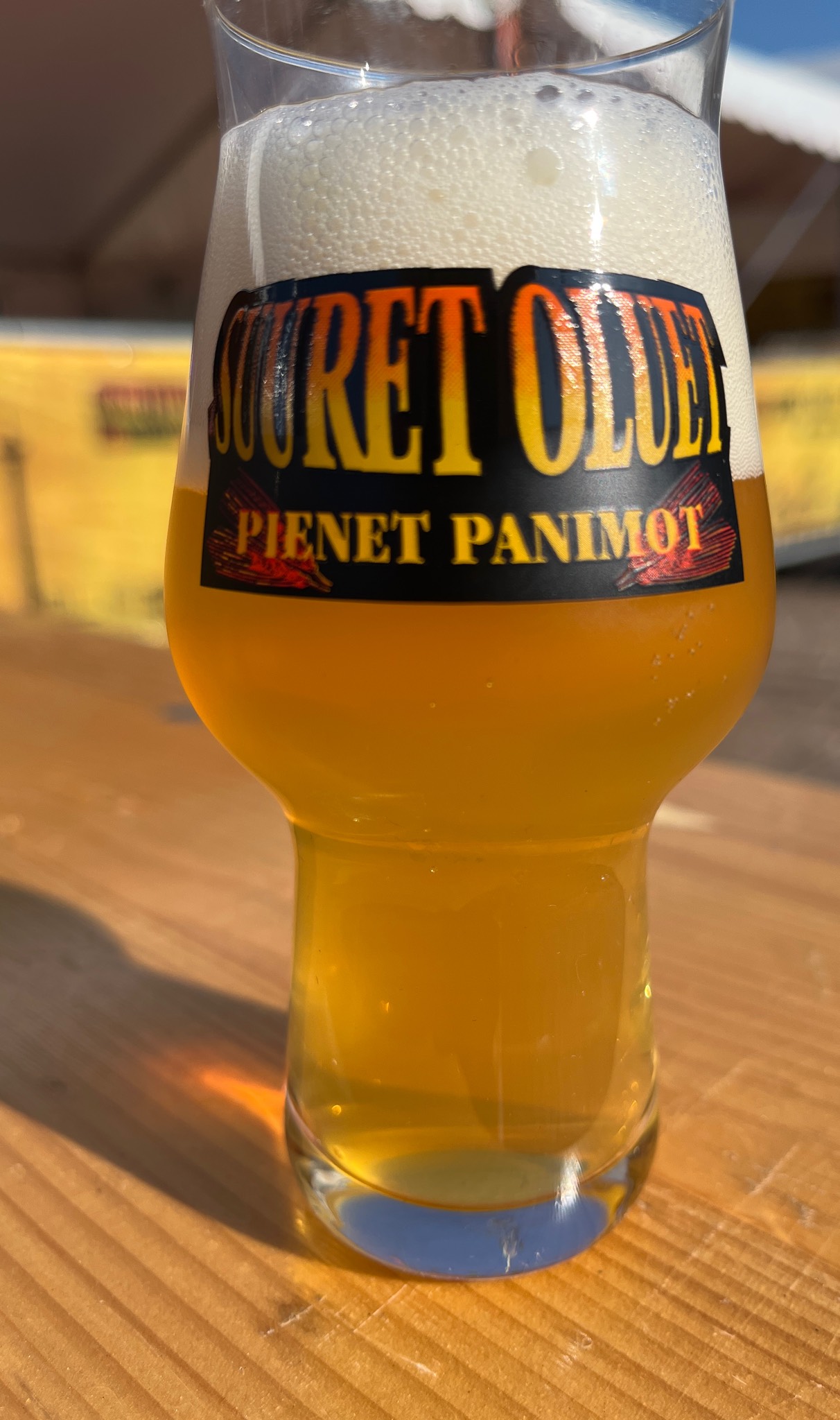 Tuplahumala pils, Finland