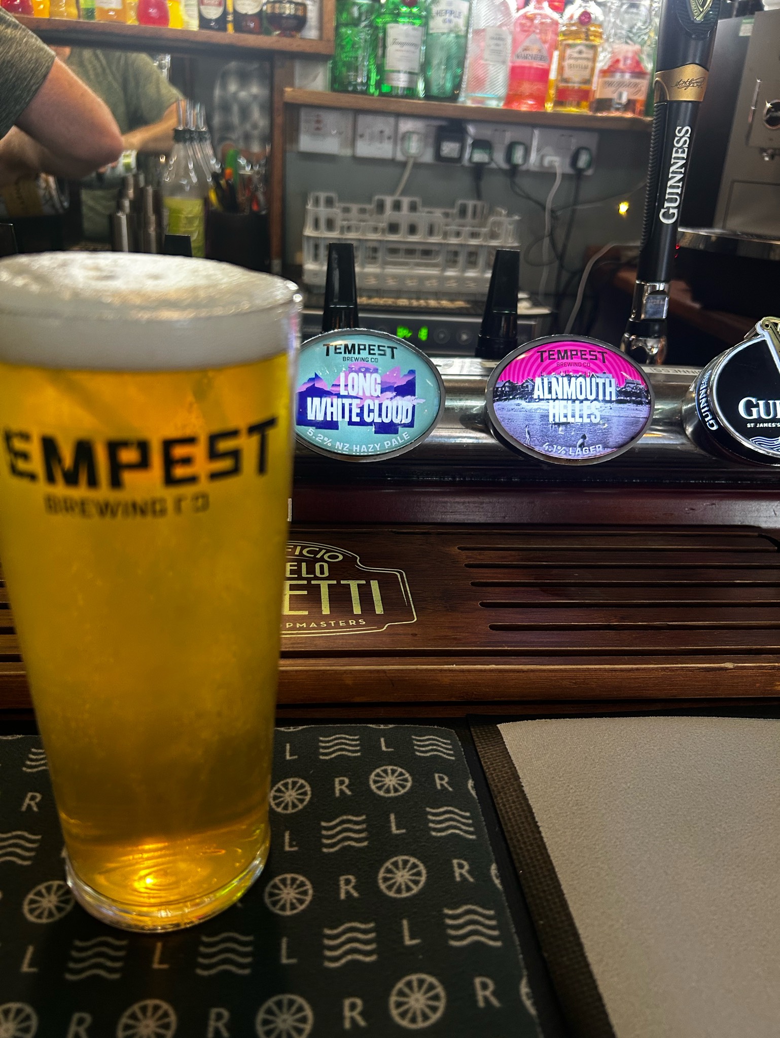 Tempest Long White Cloud, Scotland