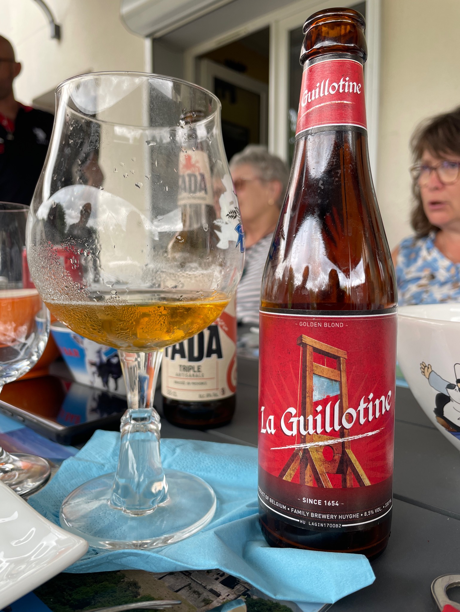 La Guillotine, Belgium