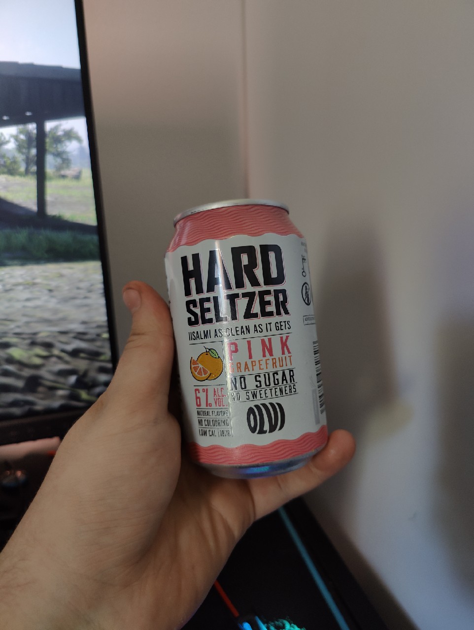 Hard Seltzer Pink Grapefruit, Finland