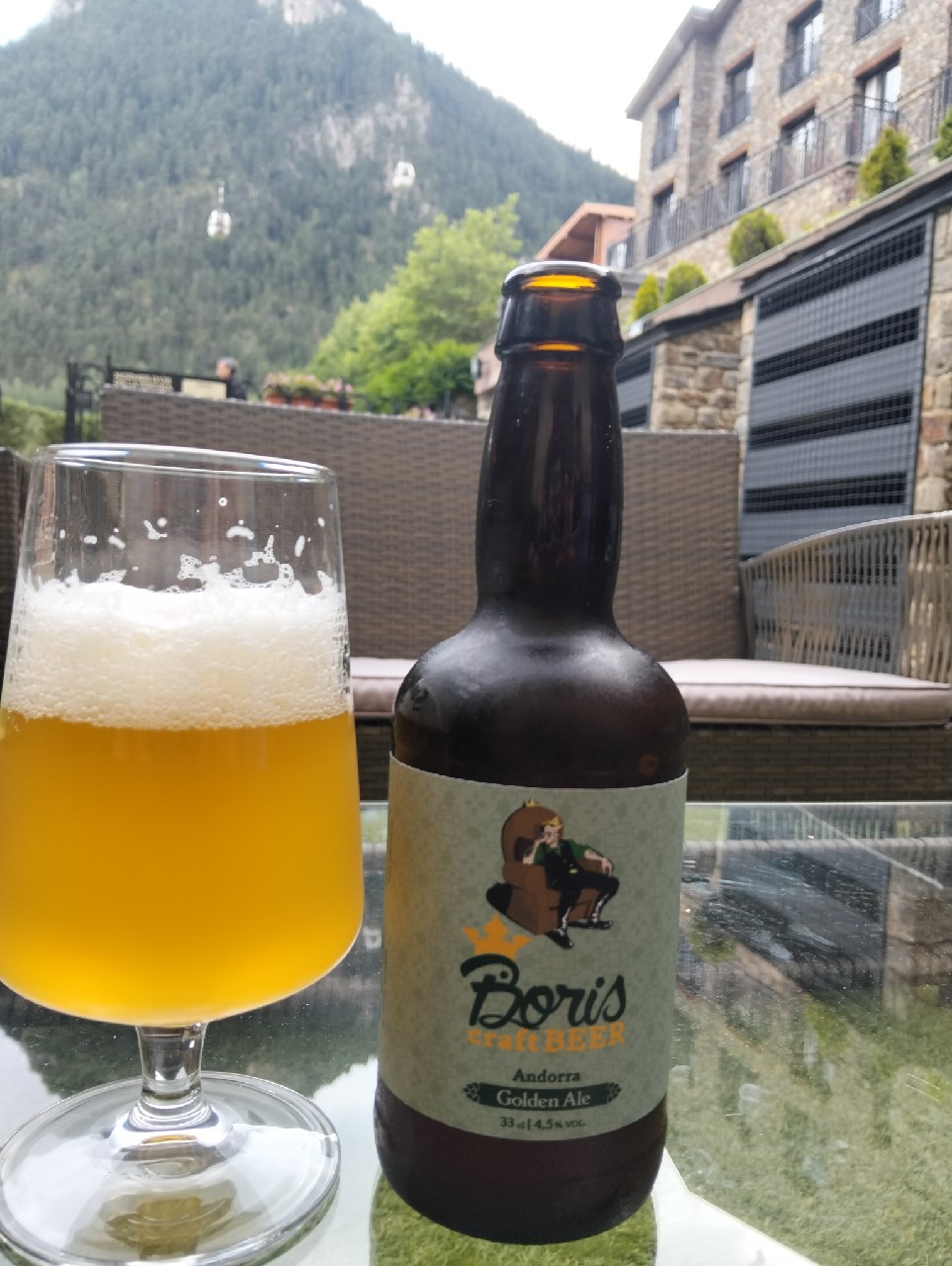Boris Craft Beer Andorra Golden Ale, Boris Craft Beer