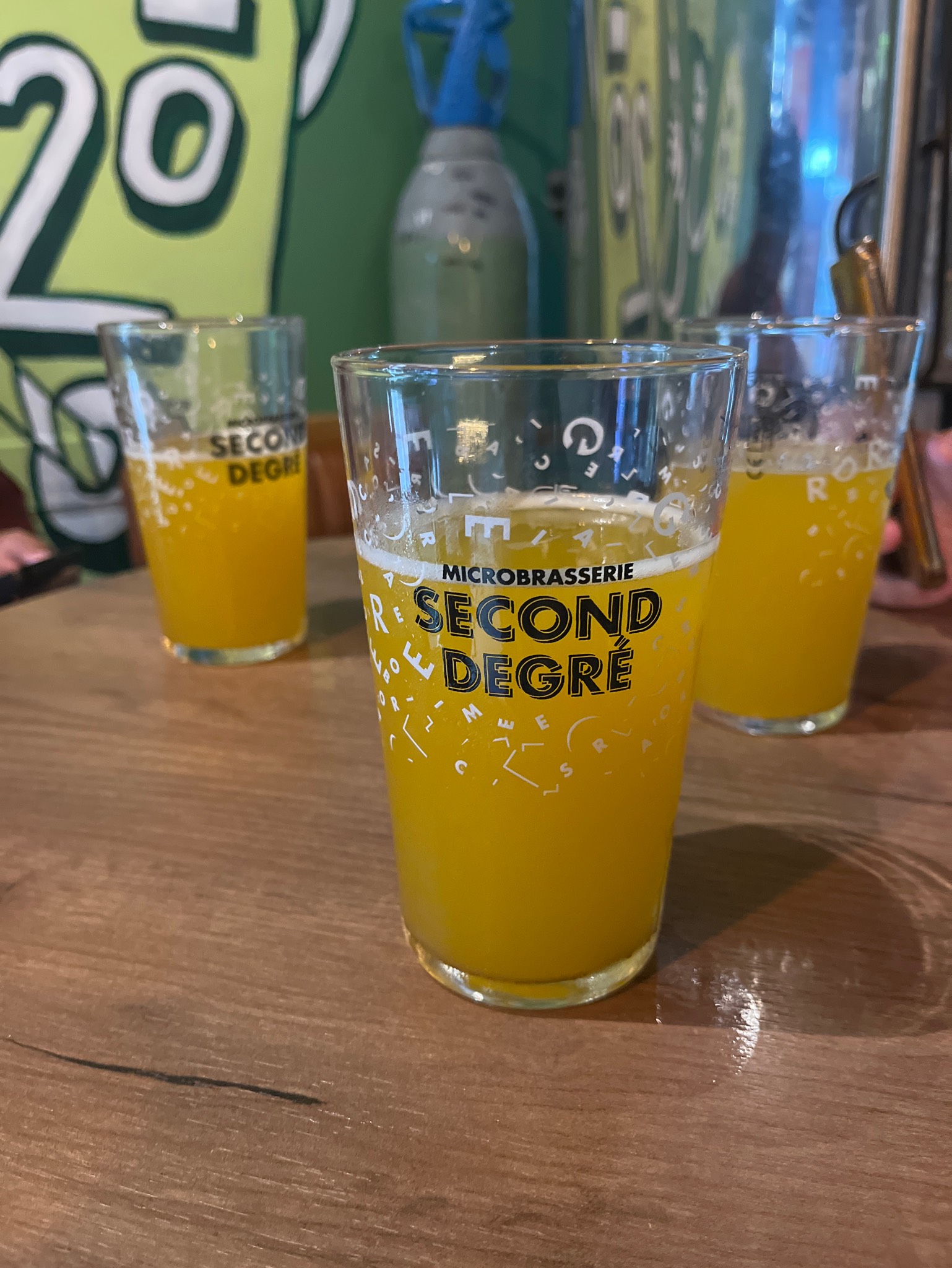 Tropical & Sour, France