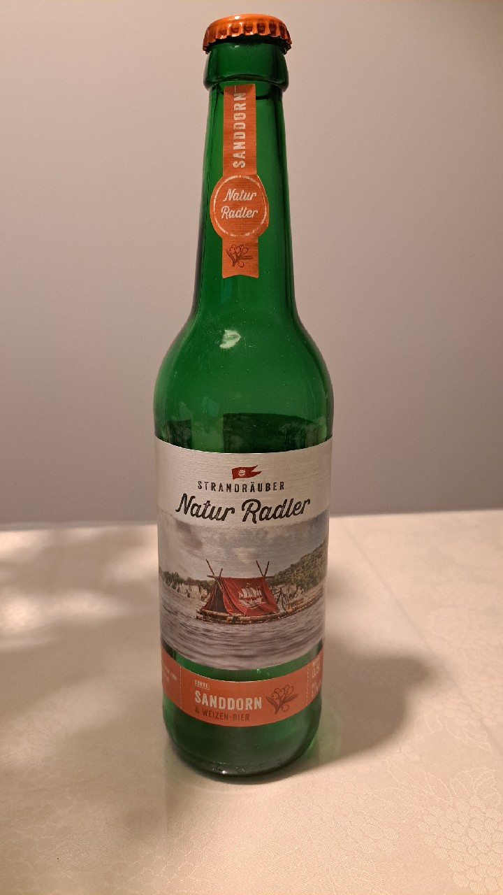 Strandräuber Natur Radler Sanddorn & Weizen-Bier, Germany