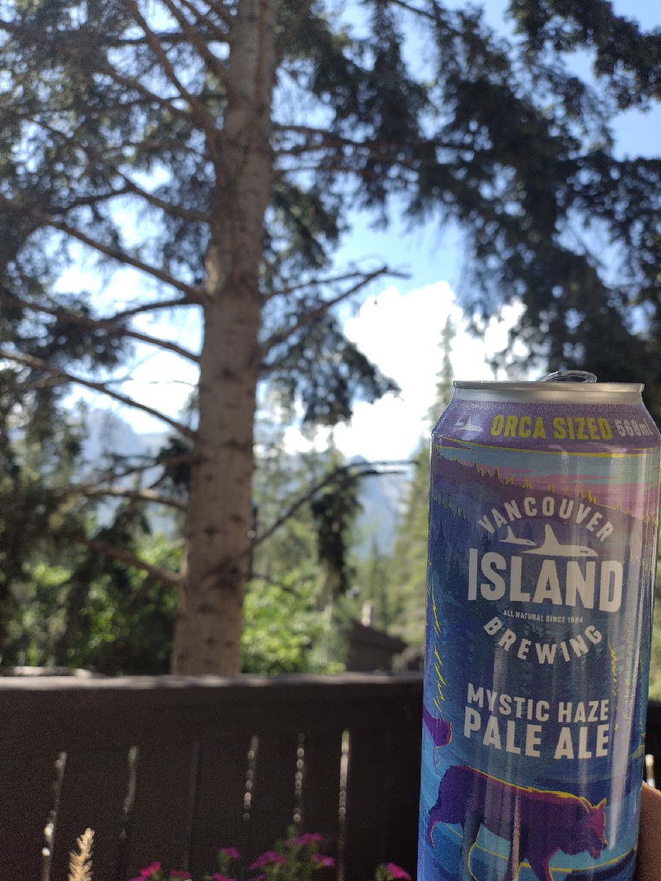 Mystic Haze Pale Ale, Vancouver Island Brewery