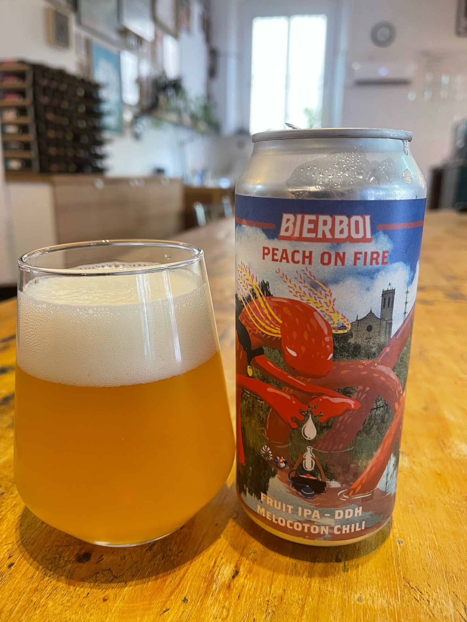Peach on fire, Bierboi
