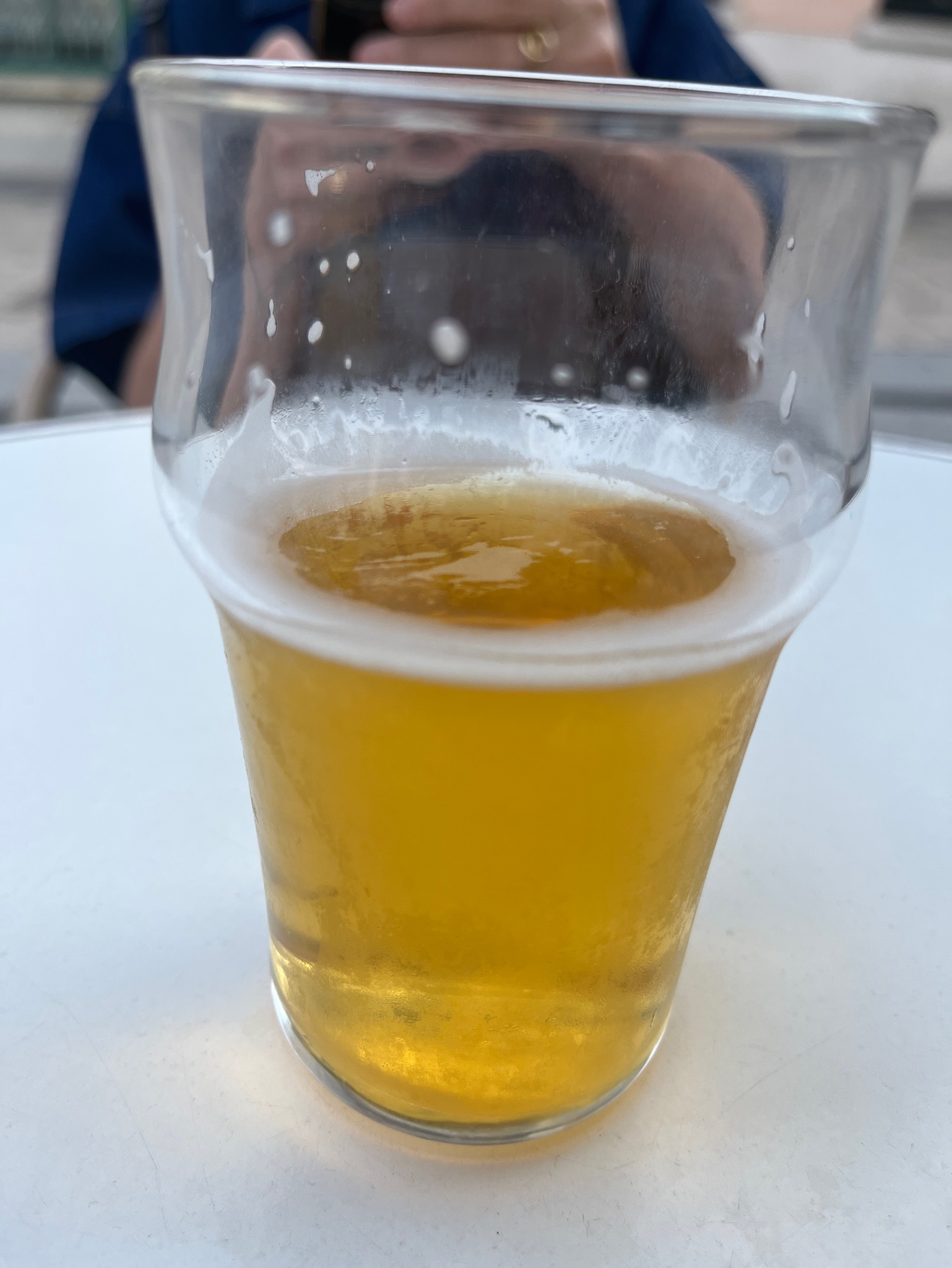 Deck, Perle & Donohue, France