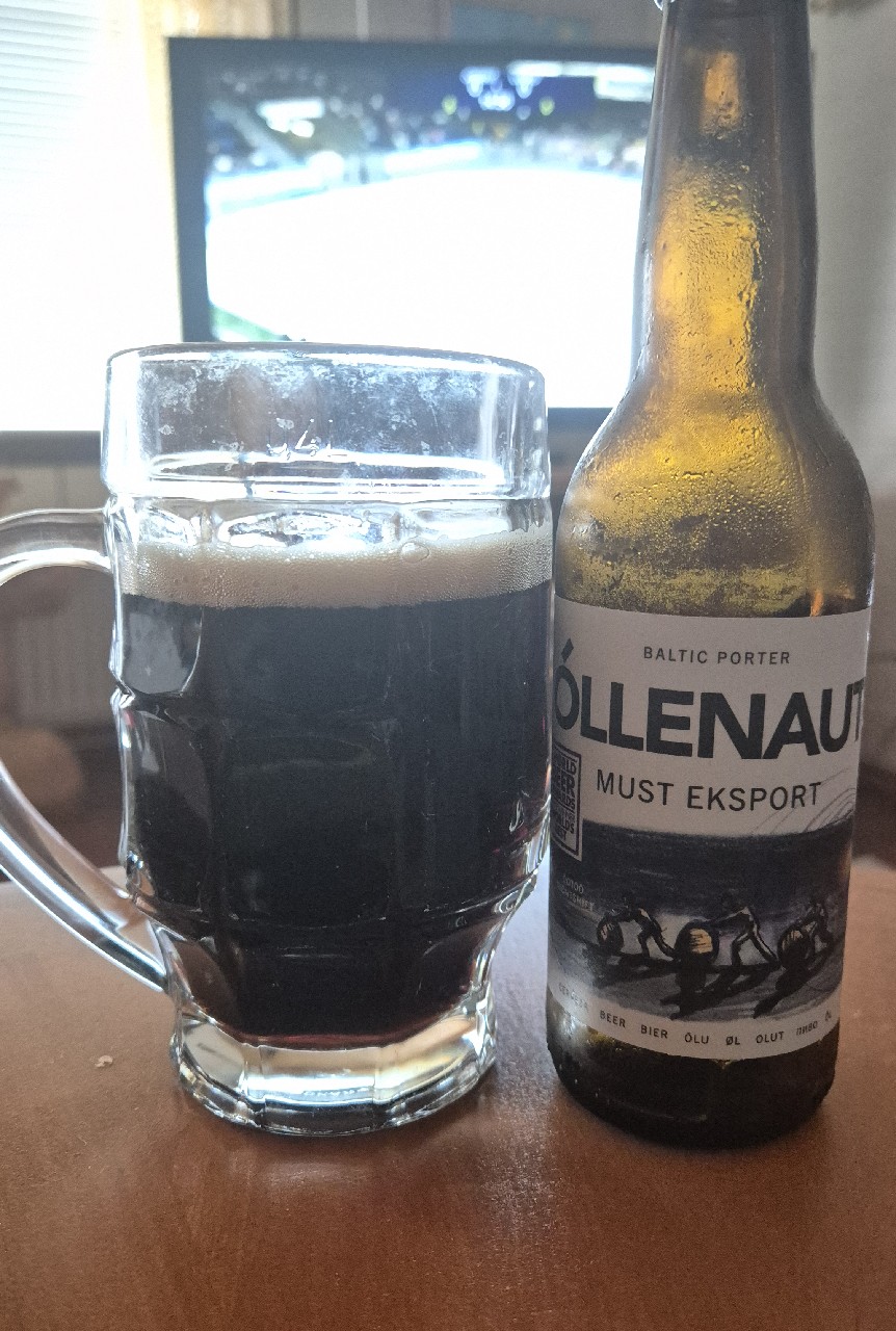 Must Eksport, Estonia