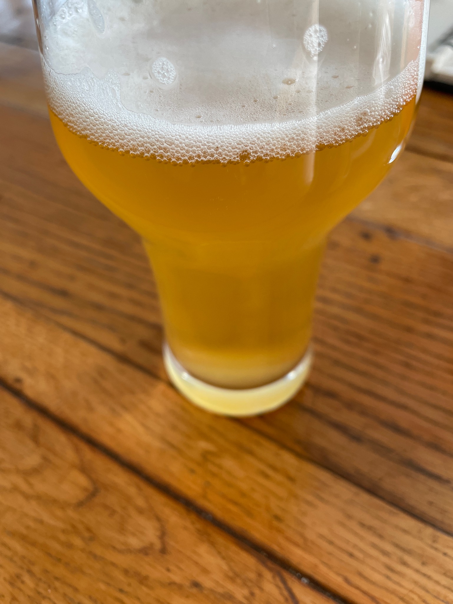 Helles Im Wunderland, Mashsee Brauerei
