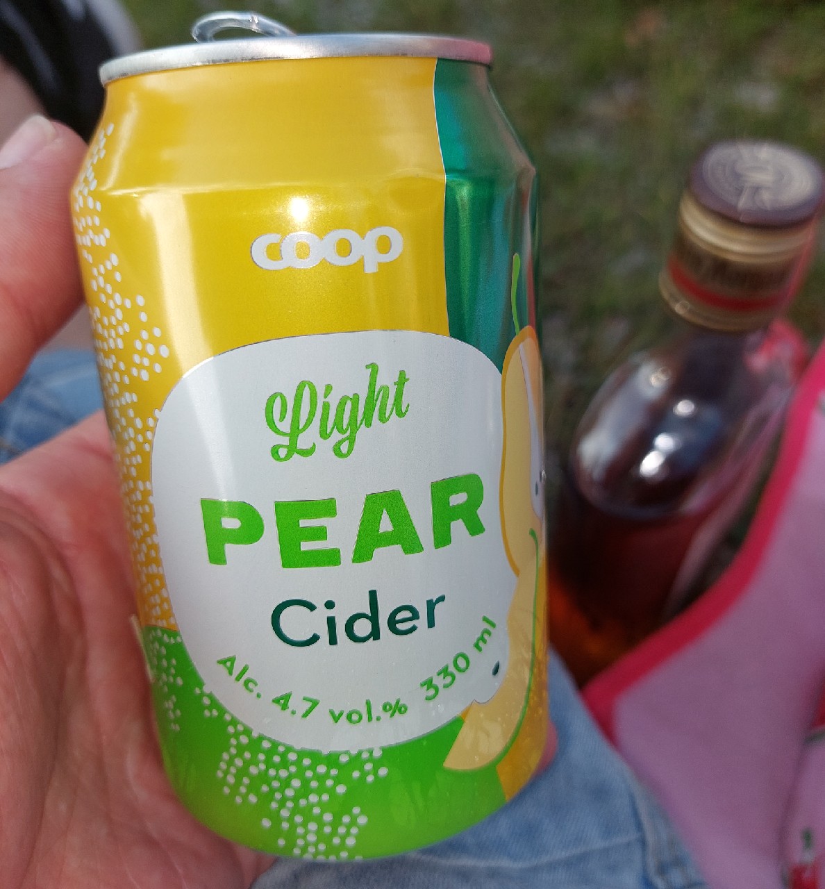 Rainbow Pear Light, Finland