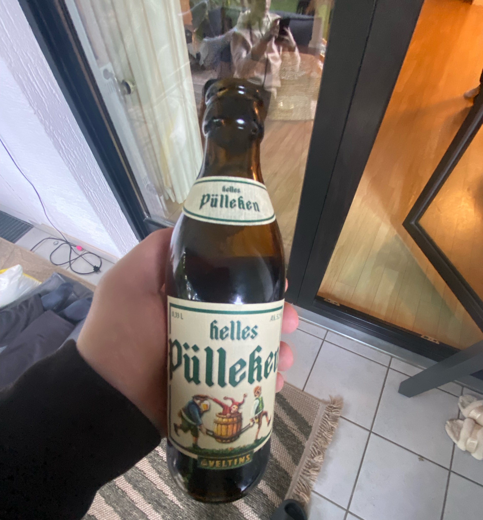 Helles Pülleken, Brauerei C.& A. Veltins