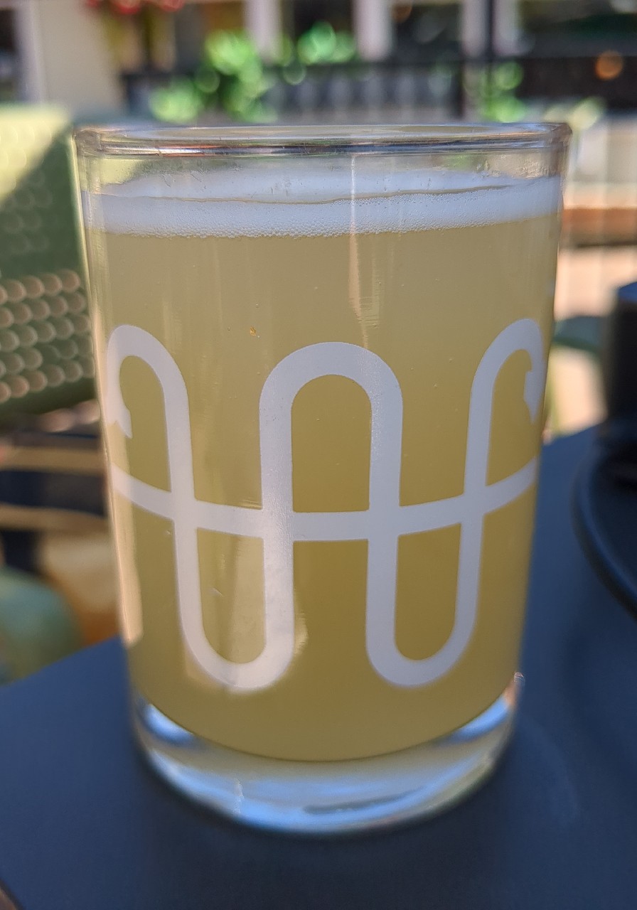 Fuzzy Peach Sour, Whistle buoy brewing company