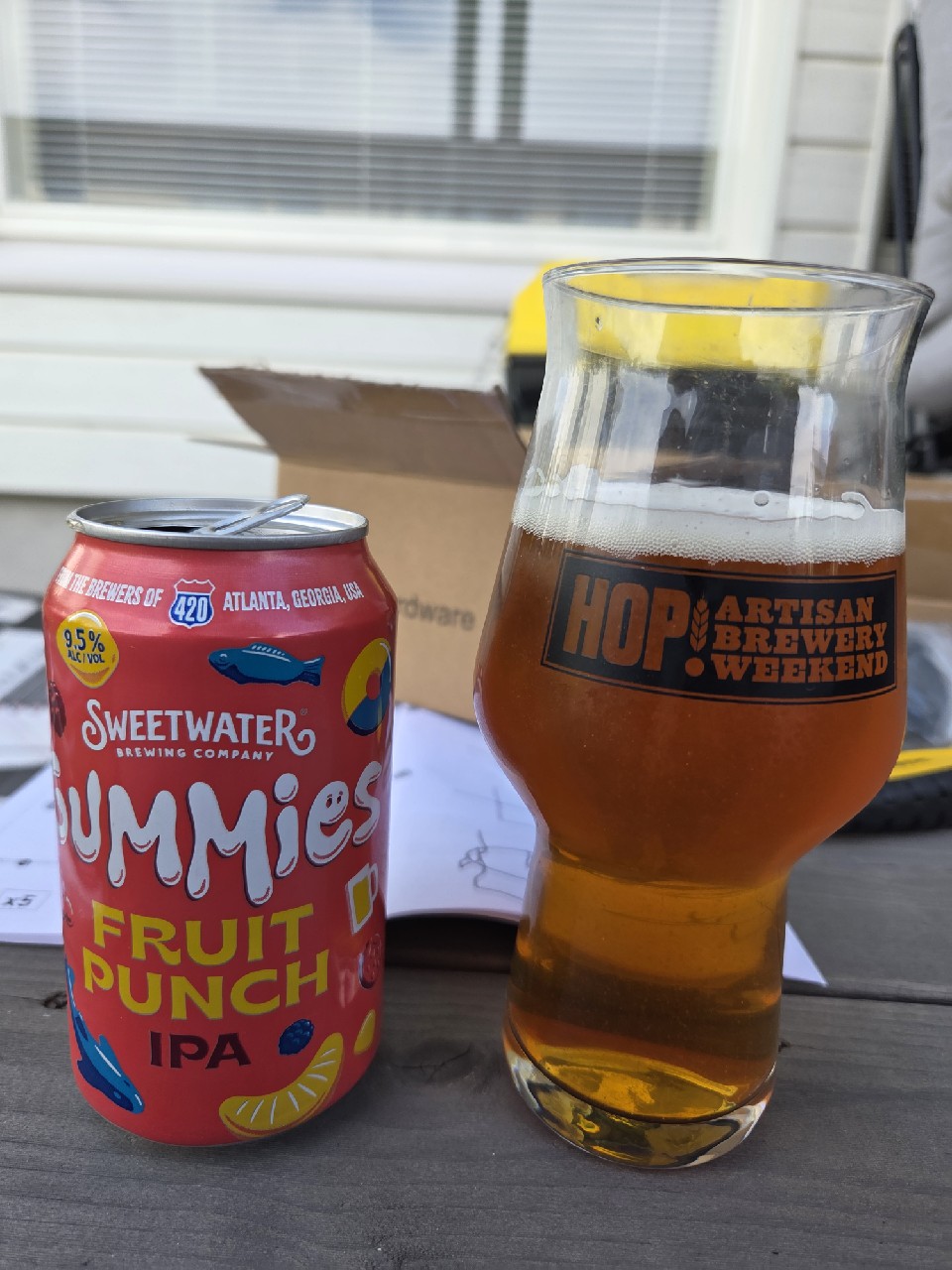 Gummies Fruit Punch Ipa, SweetWater Brewing Company