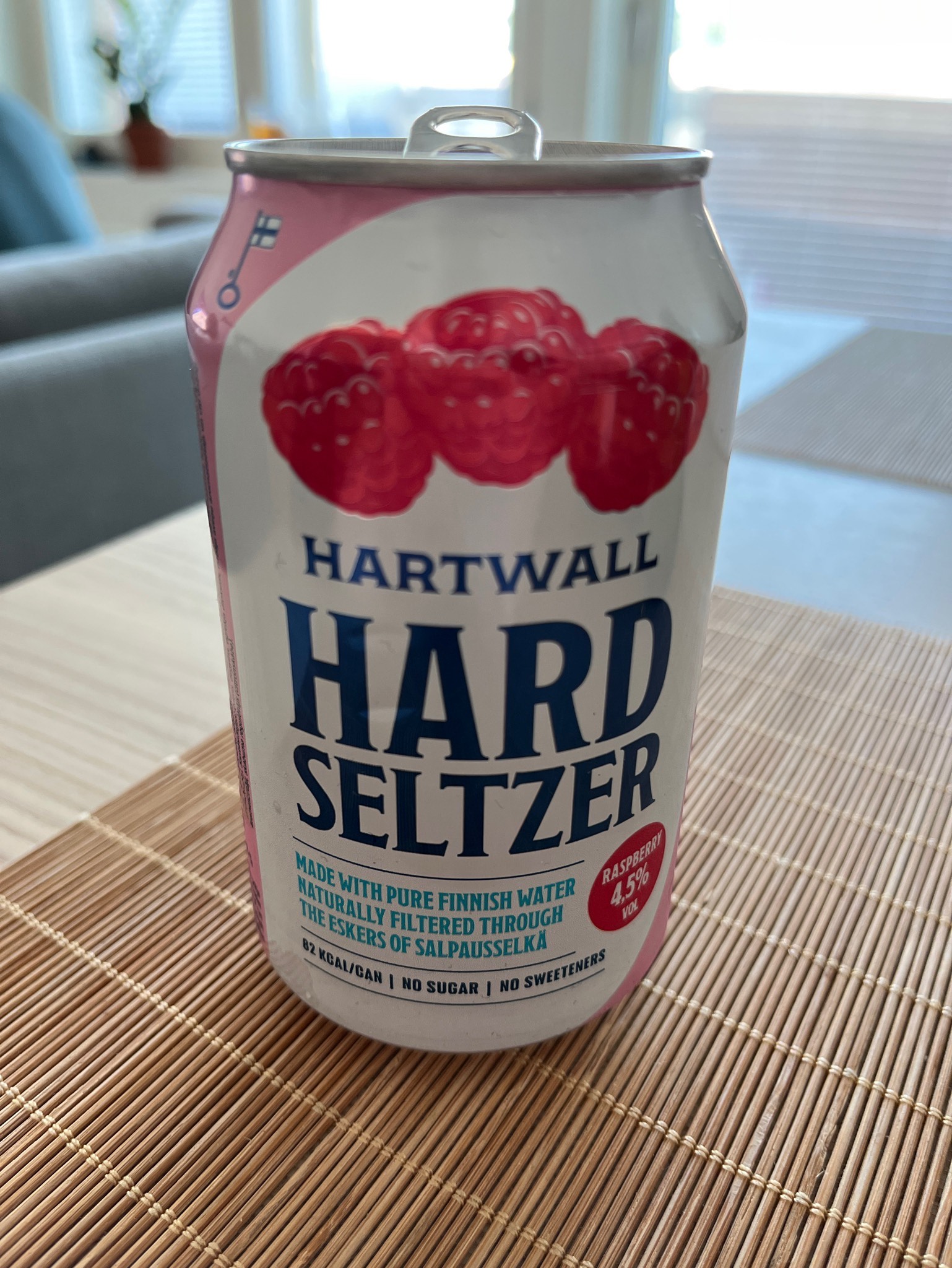Hartwall Hard Seltzer Vadelma, Finland