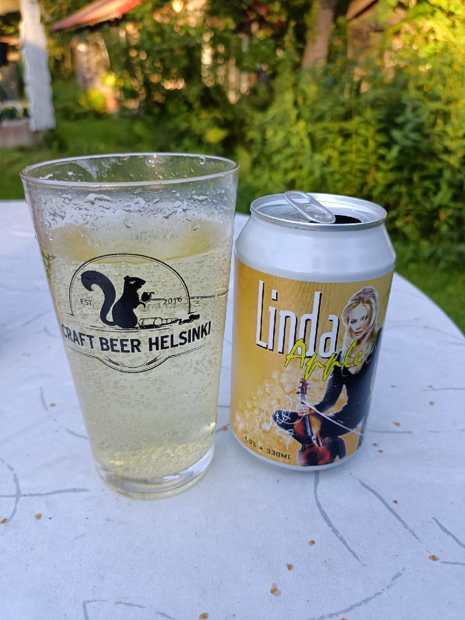 Linda Apple, Finland