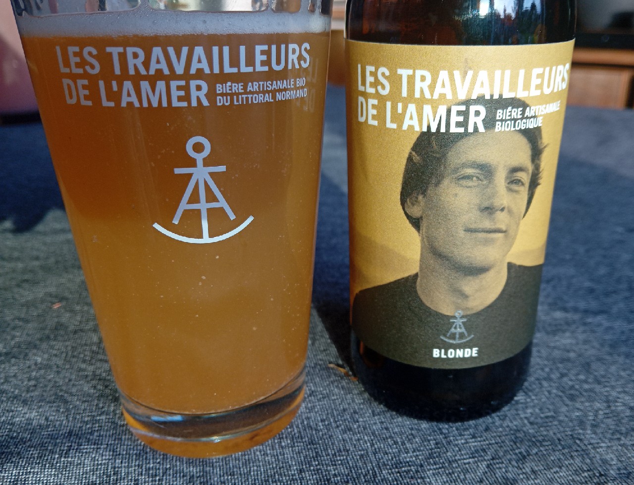 Les Travailleurs De L'Amer Blonde, France