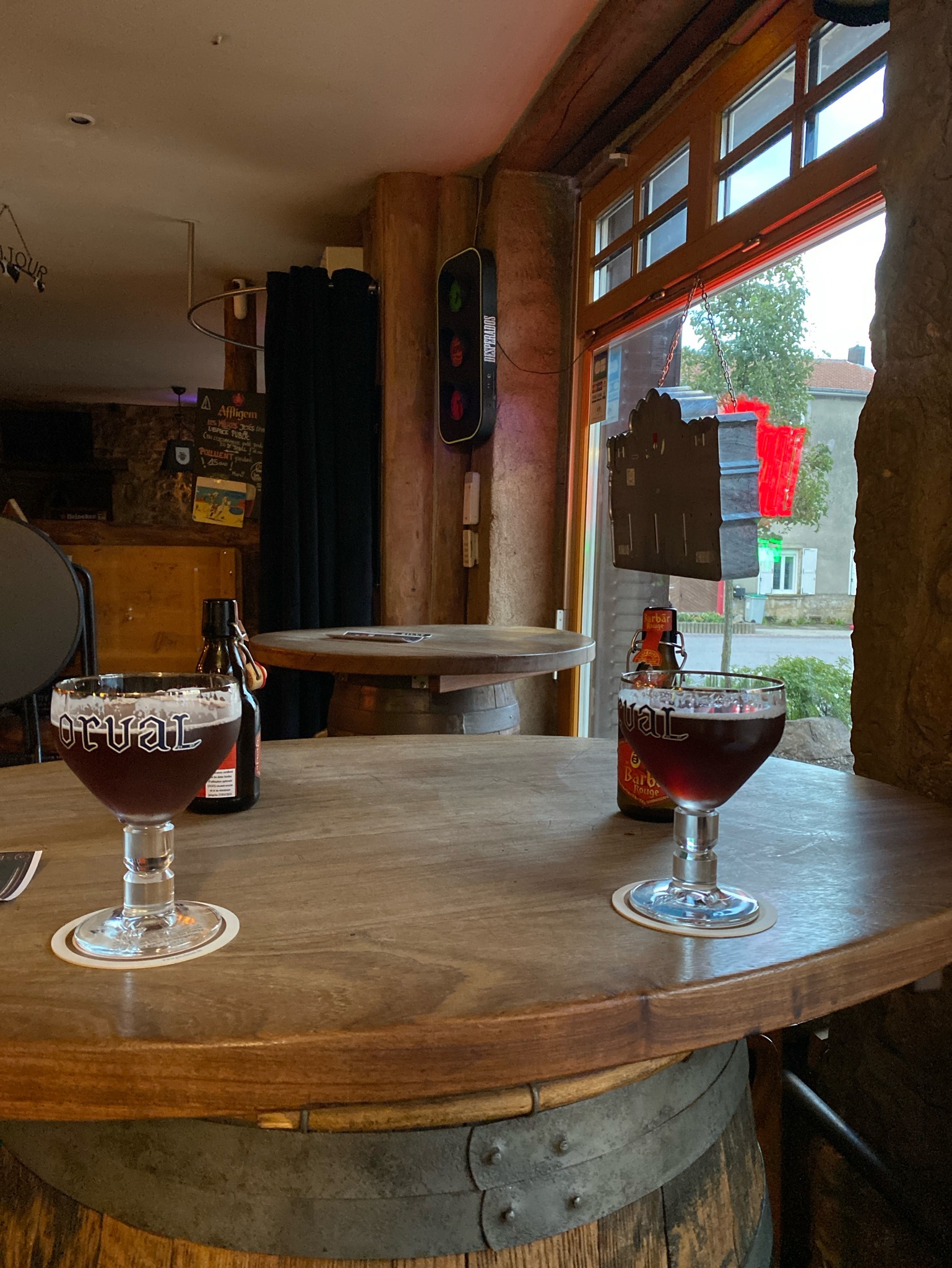 Barbãr Rouge, Belgium