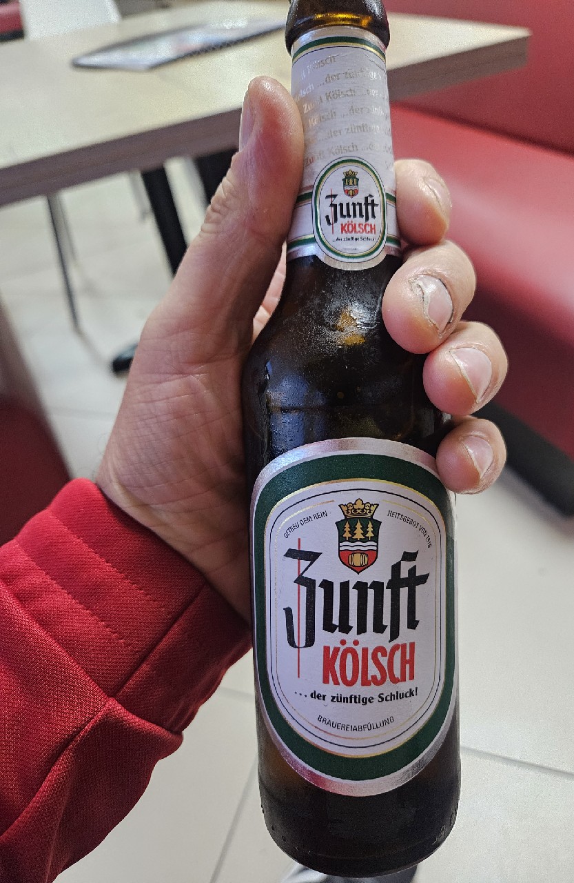 Zunft Kölsch, Erzquell Brauerei Bielstein Haas & Co.