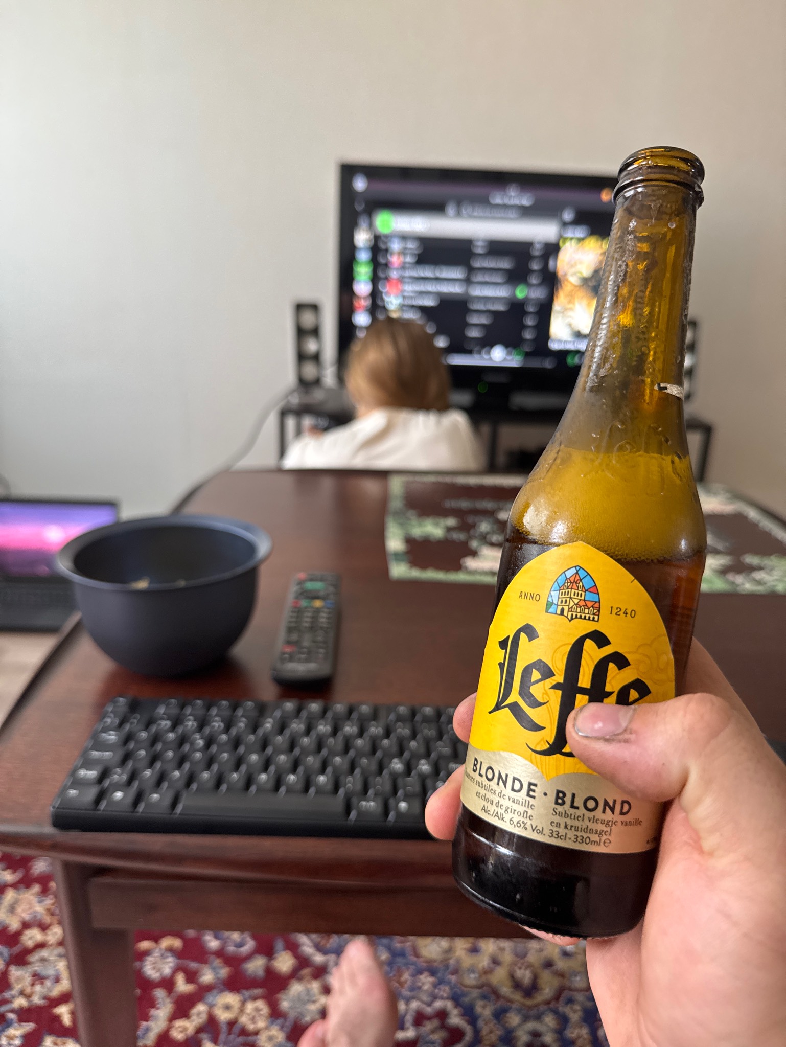 Leffe Blonde / Blond, Abbaye de Leffe (AB InBev)