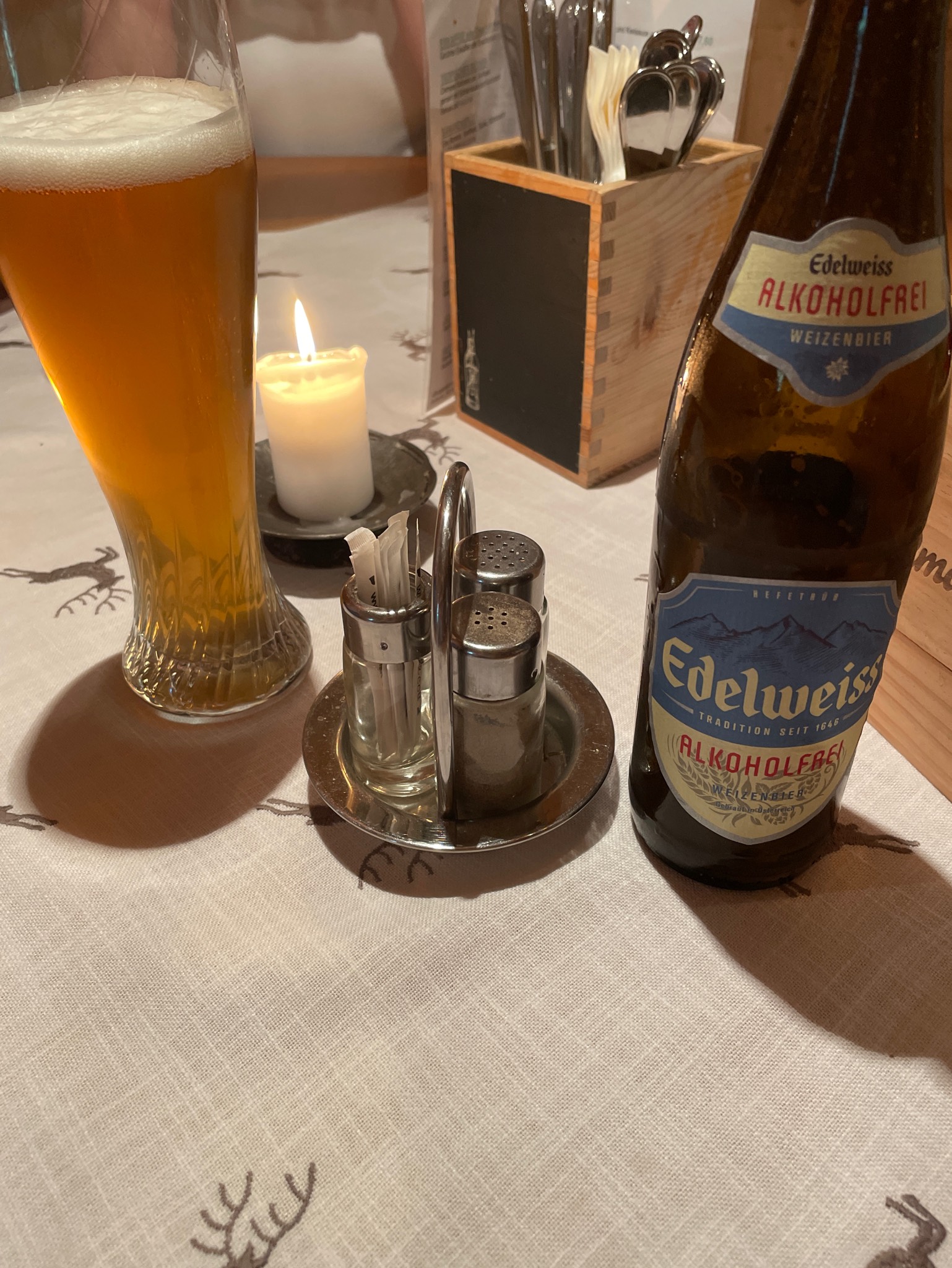 Edelweiss Alkoholfrei Weizenbier, Austria