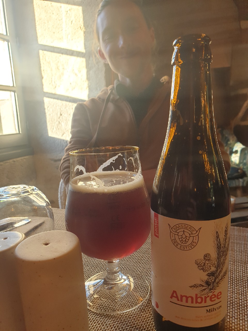 Milvus Ambrée, Brasserie Des Estives
