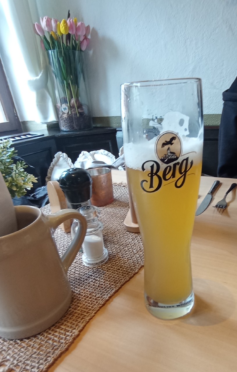 Berg Hefe-Weizen, Berg Brauerei Ulrich Zimmermann
