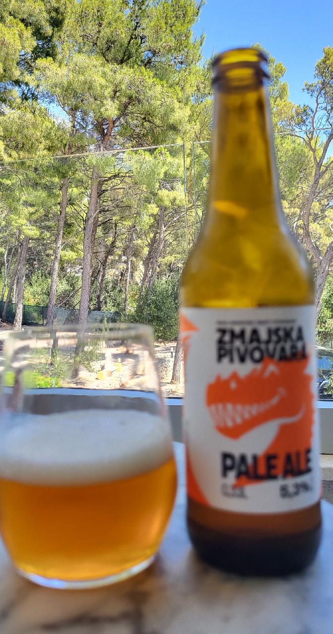 Zmajska Pivovara Pale Ale, Croatia