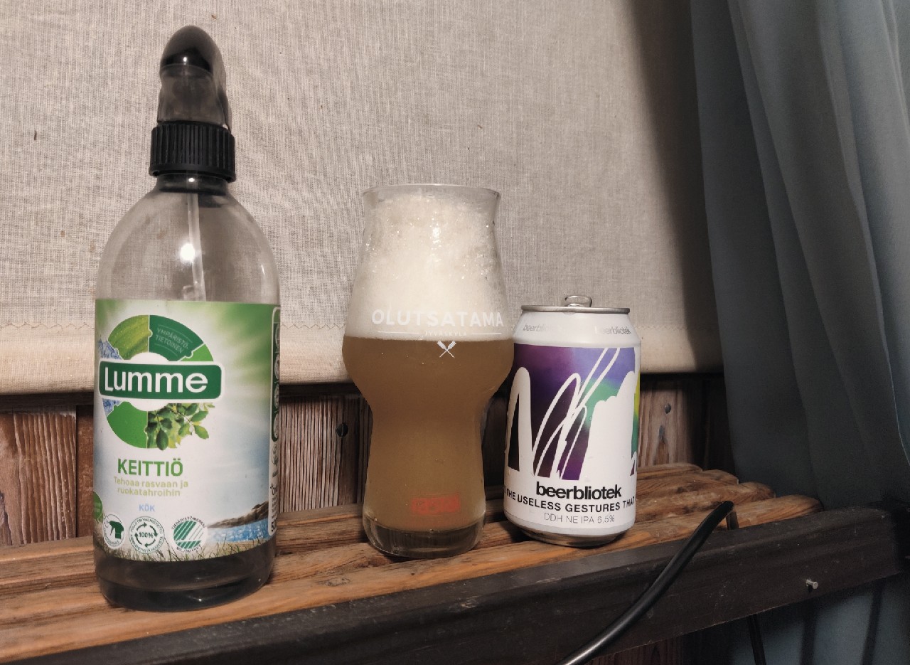 It's the Useless Gestures That Count, Beerbliotek