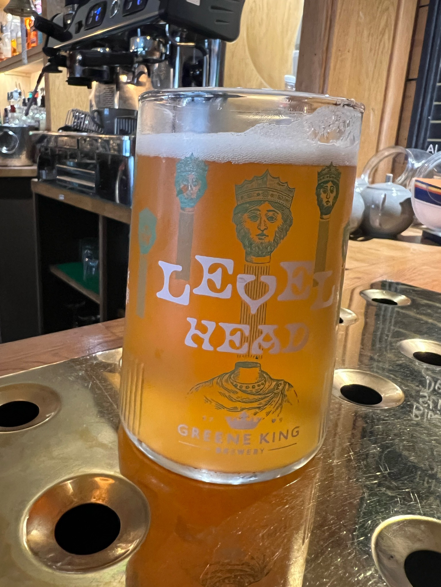 Level Head, England