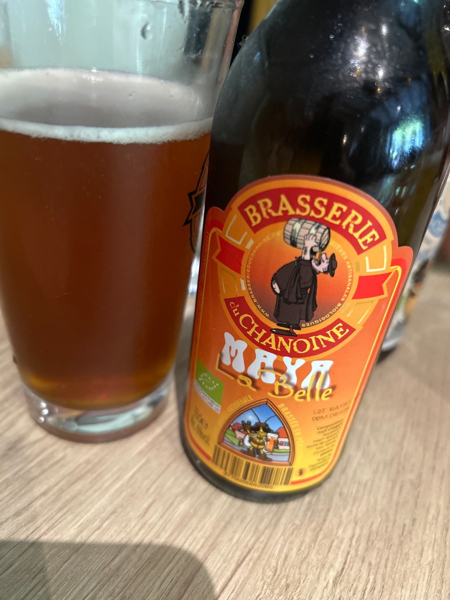 Maya La Belle, Brasserie Du Chanoine